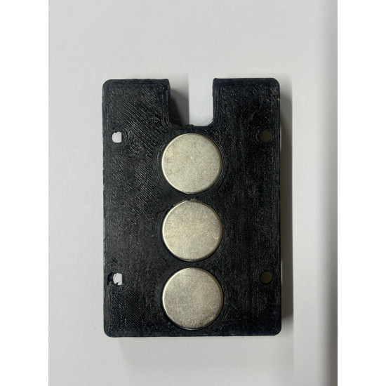 MAGNETIC PISTOL MOUNTS